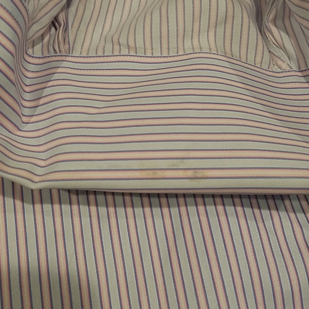 Button down - Picture 5 of 6